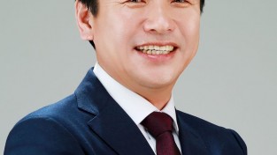 문진석 의원님 프로필 사진(1).JPG