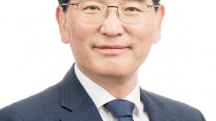 박완주 정책위의장, 초·중·고 금융교육 의무화