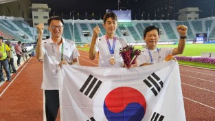 장흥군청 김장우 선수 '아시아육상선수권 세단뛰기 동메달' 영예