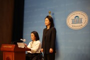 민주당, ′여권 없는 이동, 출입국 절차 간소화′ 주일 대사 발언 비난